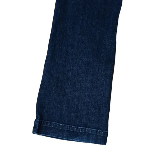 Banana Republic Jeans Limited Edition Womens Size 8 S Boot Cut Dark Denim Short - Picture 8 of 15